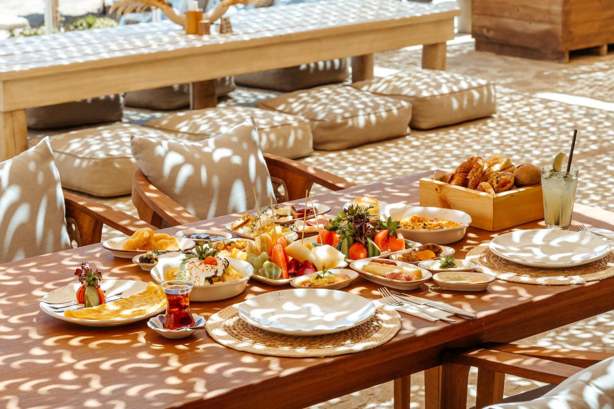 Lords Palace Hotel Spa Casino Kyrenia  Ngoại thất bức ảnh